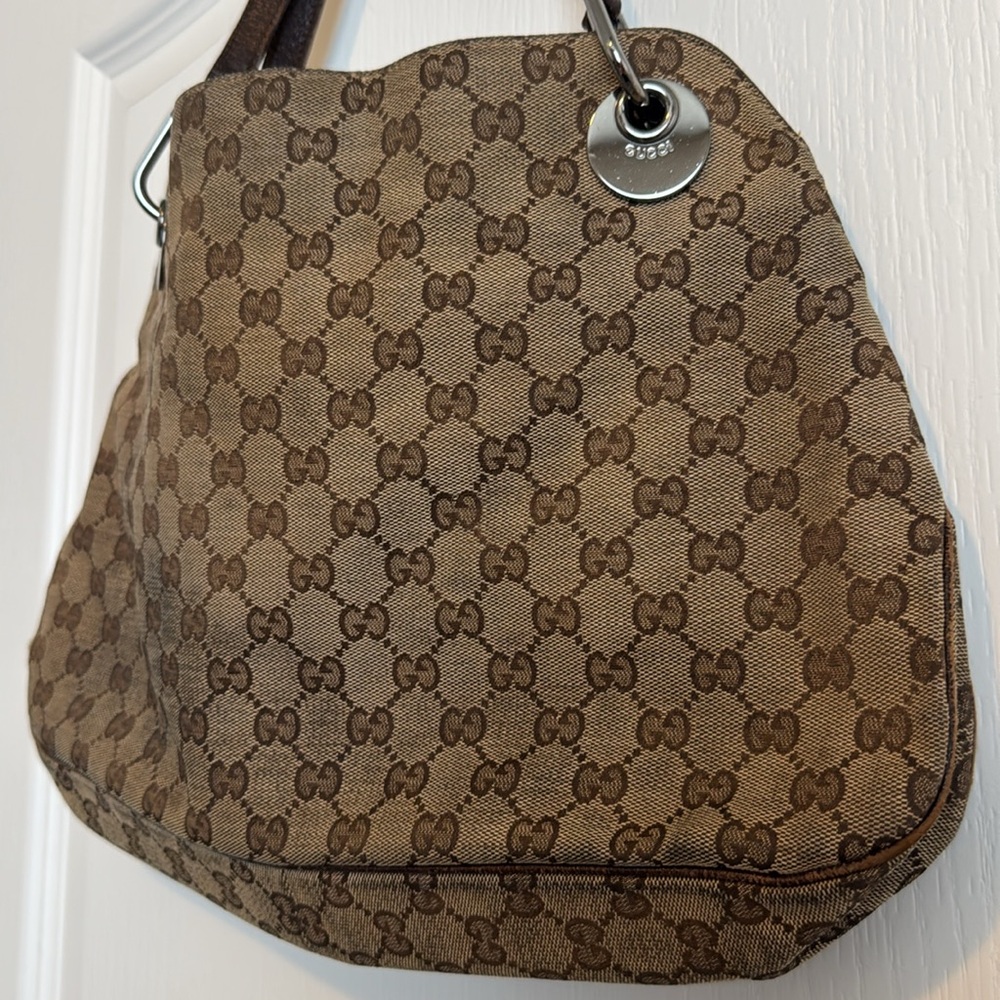 *SOLD*Authentic GUCCI Logo GG Canvas Eclipse Medium Shoulder Bag - Leather Brown - Picture 10 of 15